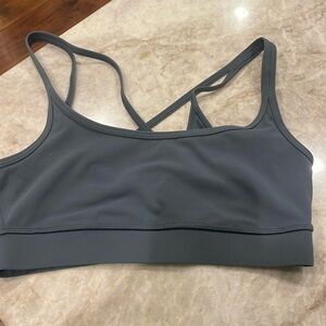 Vuori mindset dark gray sports bra
